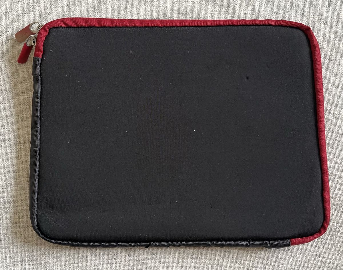 Belkin Covers & Borse: Laptop/Tablet sleeve Belkin – Usato da Zürich venduto da vhaav1510 1