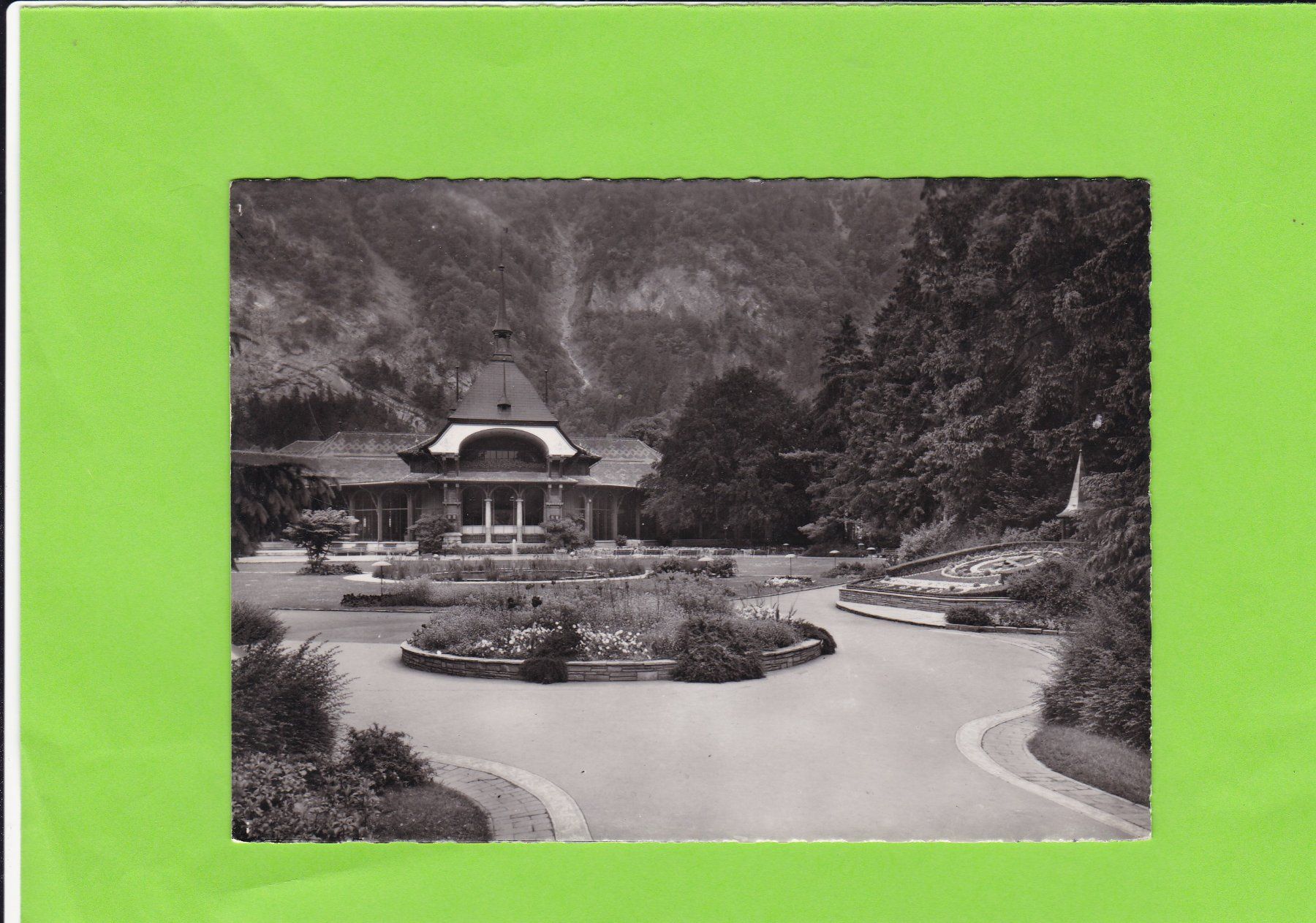 Cartoline postali: Interlaken-Kursaal-Blumenuhr – Usato da St. Peterzell venduto da neckertal