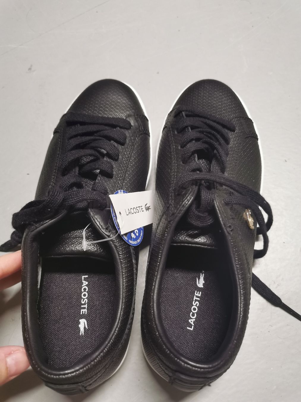 Lacoste Chaussures femmes: Lacoste gr 38 neu – Neuf avec emballage d'origine à Mühlethurnen par GaspAnita 2