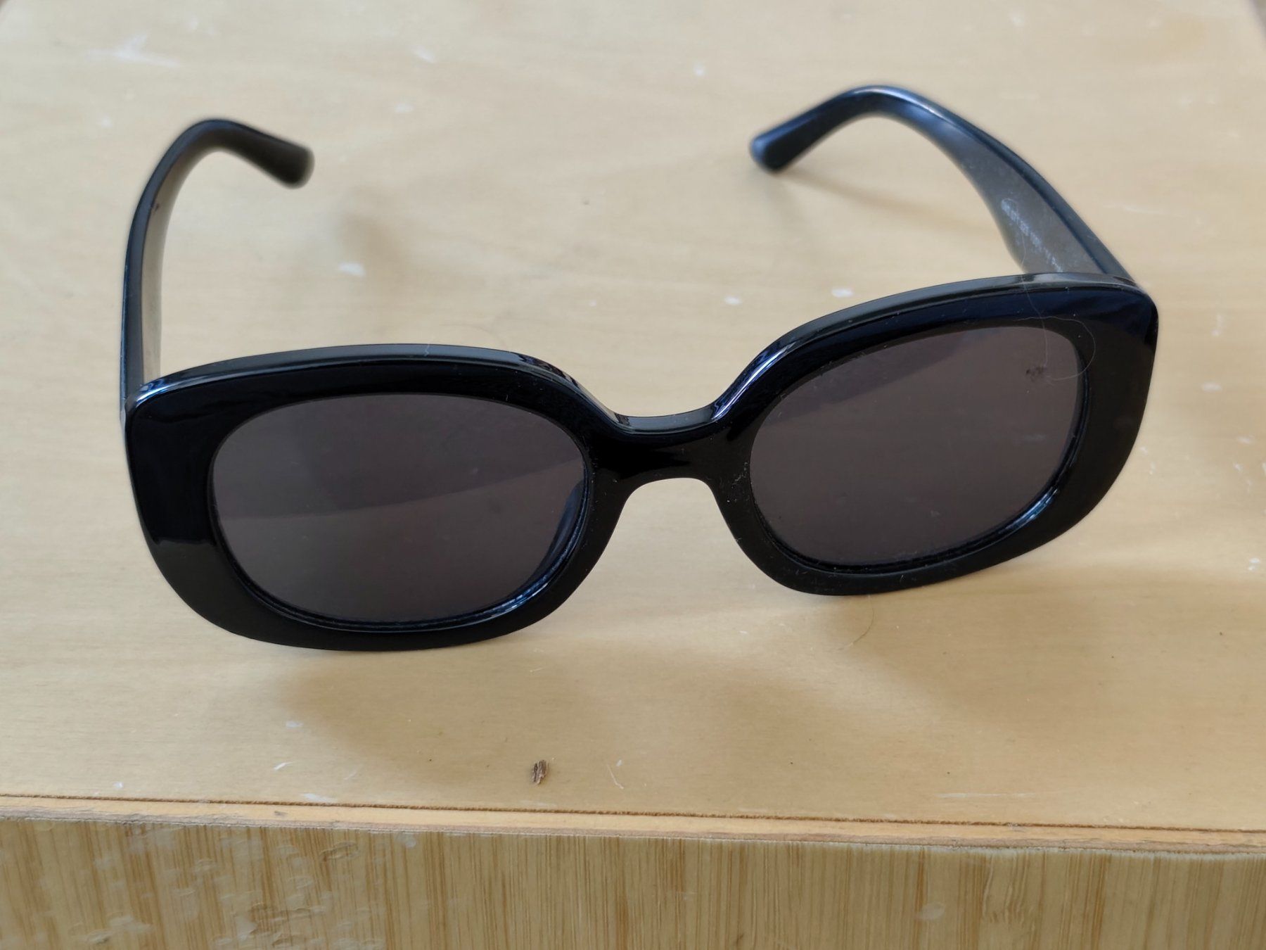 Brillen & Gläser: 3 paires de lunettes de soleil – Gebraucht aus Delémont von antioque 1