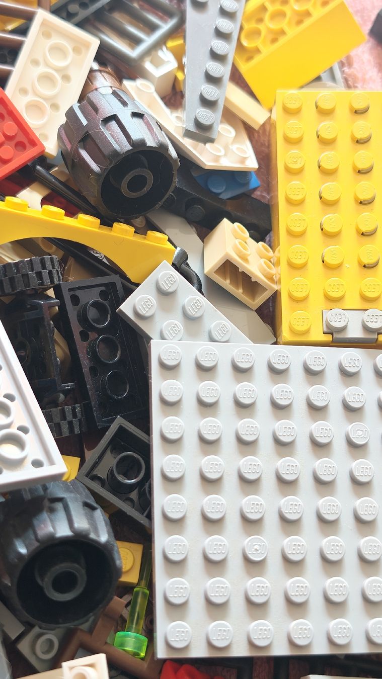Lego Spielzeuge: Lego Mix ca 1,7 Kilo – Gebraucht aus Effretikon von Superkarin7 5