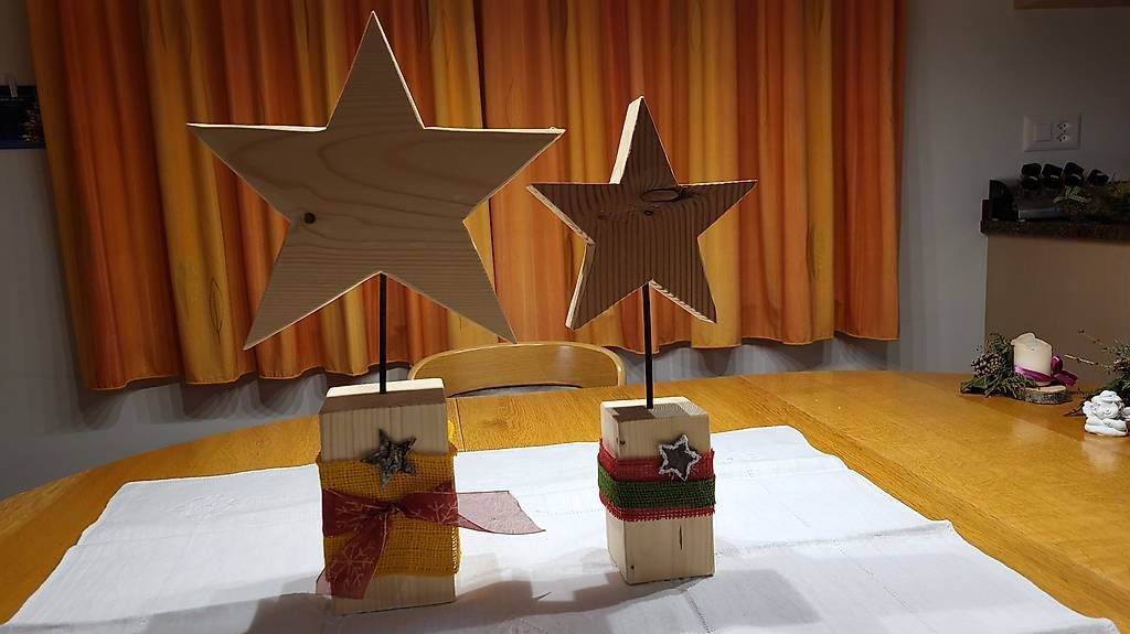 Tutte le decorazioni: Holzsterne – Usato da Oberdorf BL venduto da piwi11