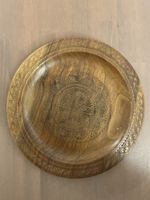 Holzteller geschnitzt ca. 25 cm Durchmesser