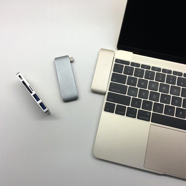 Hub & Switch: Le Hub USB avec Passage de Charge Type-C – Usato da Genève venduto da PoissonBlue 6
