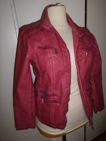 Veste similicuir rose framboise T. 44