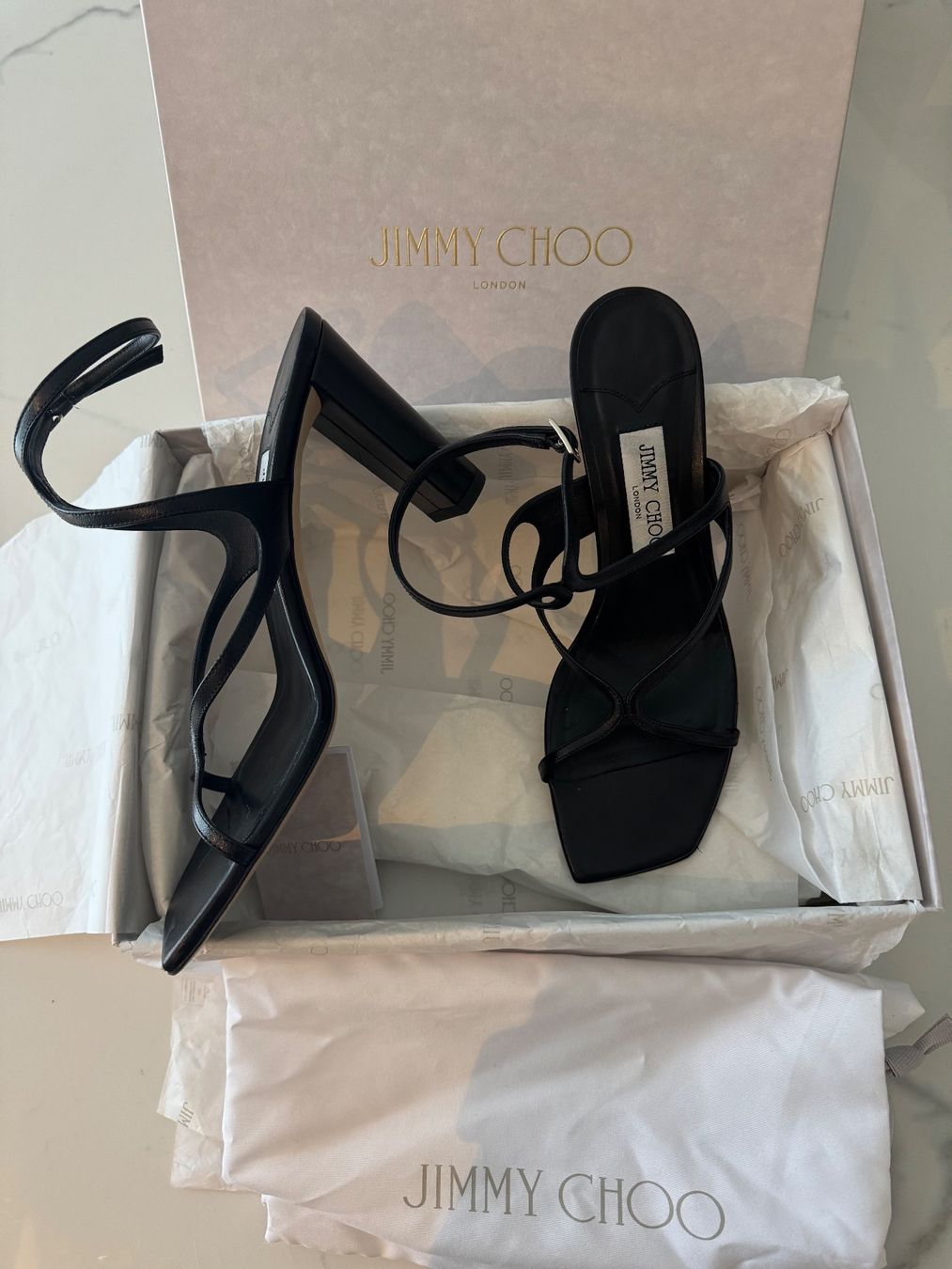 Jimmy Choo Damenschuhe: Jimmy Choo Azie 85 black Gr. 40 – Gebraucht aus Rümlang von selina_koenig 1