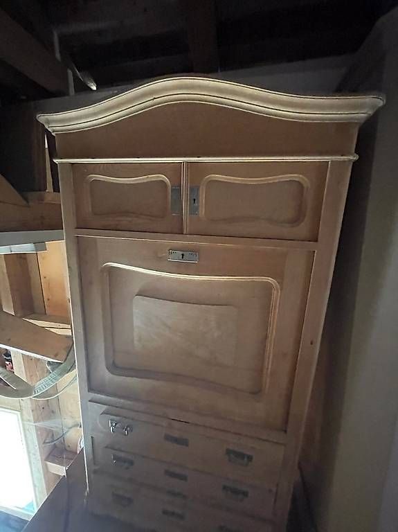 Schränke: Sekretär Kasten Vintage Design – Gebraucht aus Lichtensteig von Babeli 1