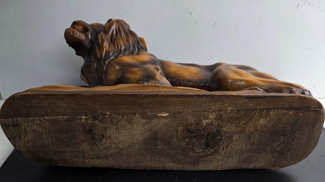 Figuren: Schöne Holzfigur  Löwe antik – Gebraucht aus Flums von Flumsantik 5