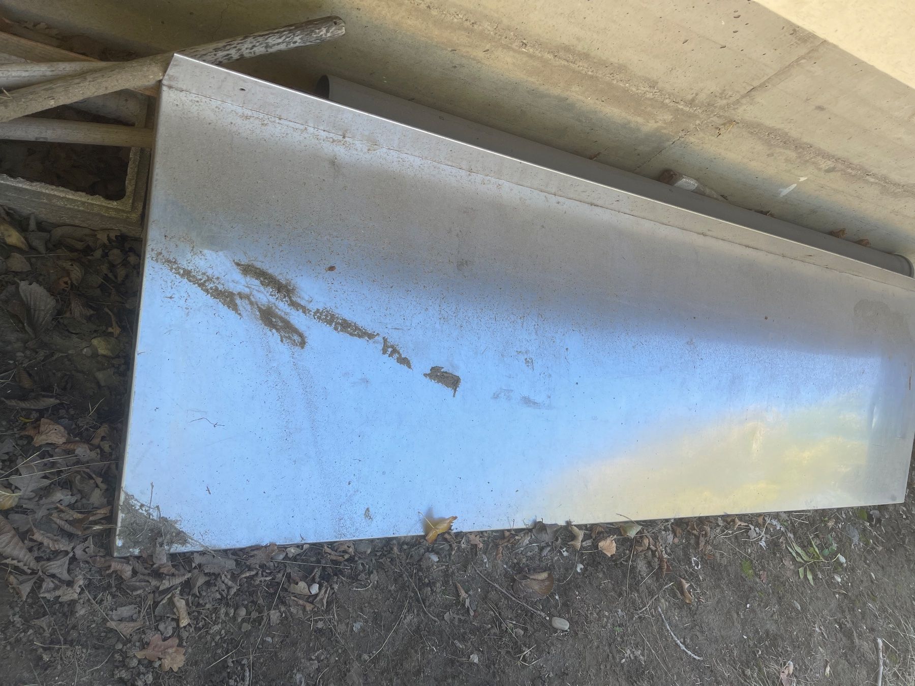Tavoli: table en inox sans les pieds – Usato da Romont FR venduto da lua_k8pr 2