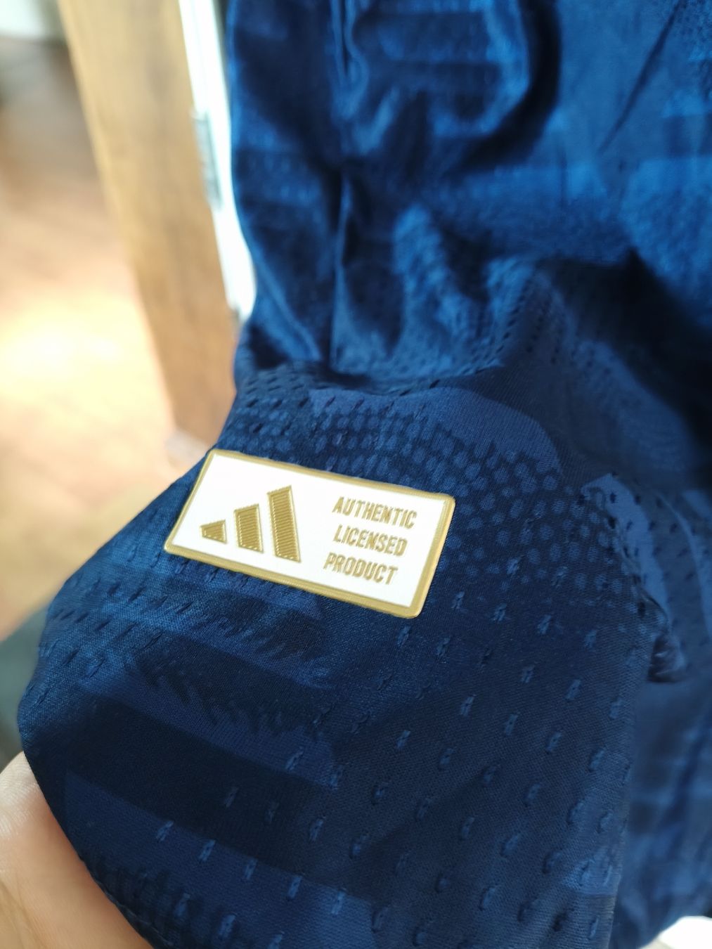 Maillots de corps & Pantalons: Authentisches Arsenal Shirt mit Eze Print – D'occasion à Zürich par florin 2