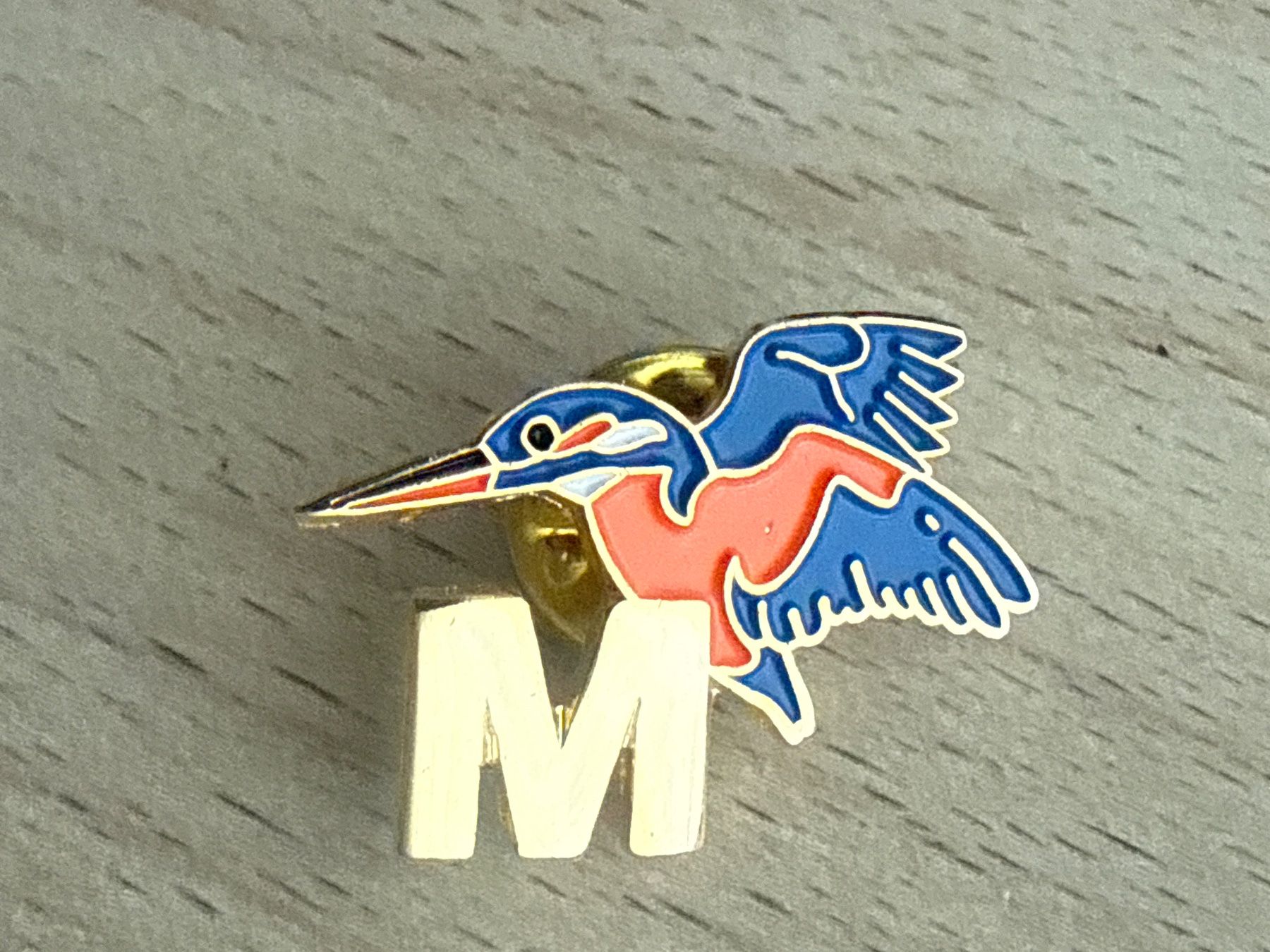Plaquettes & Badges: Pin Migros – D'occasion à Glattbrugg par Schweigmatt