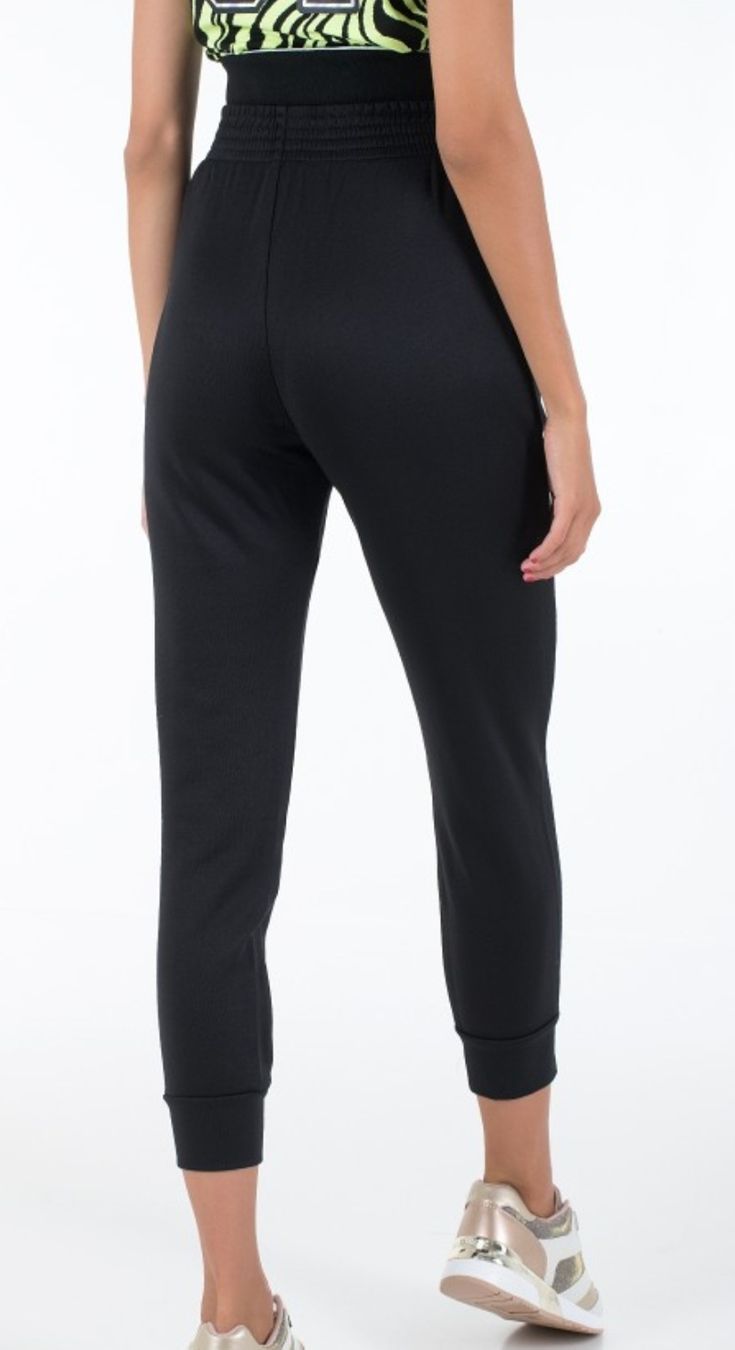 Guess Pantaloni: Edle Guess Trainerhose – Nuovo (secondo la descrizione) da Forch venduto da nbi_7srt 1