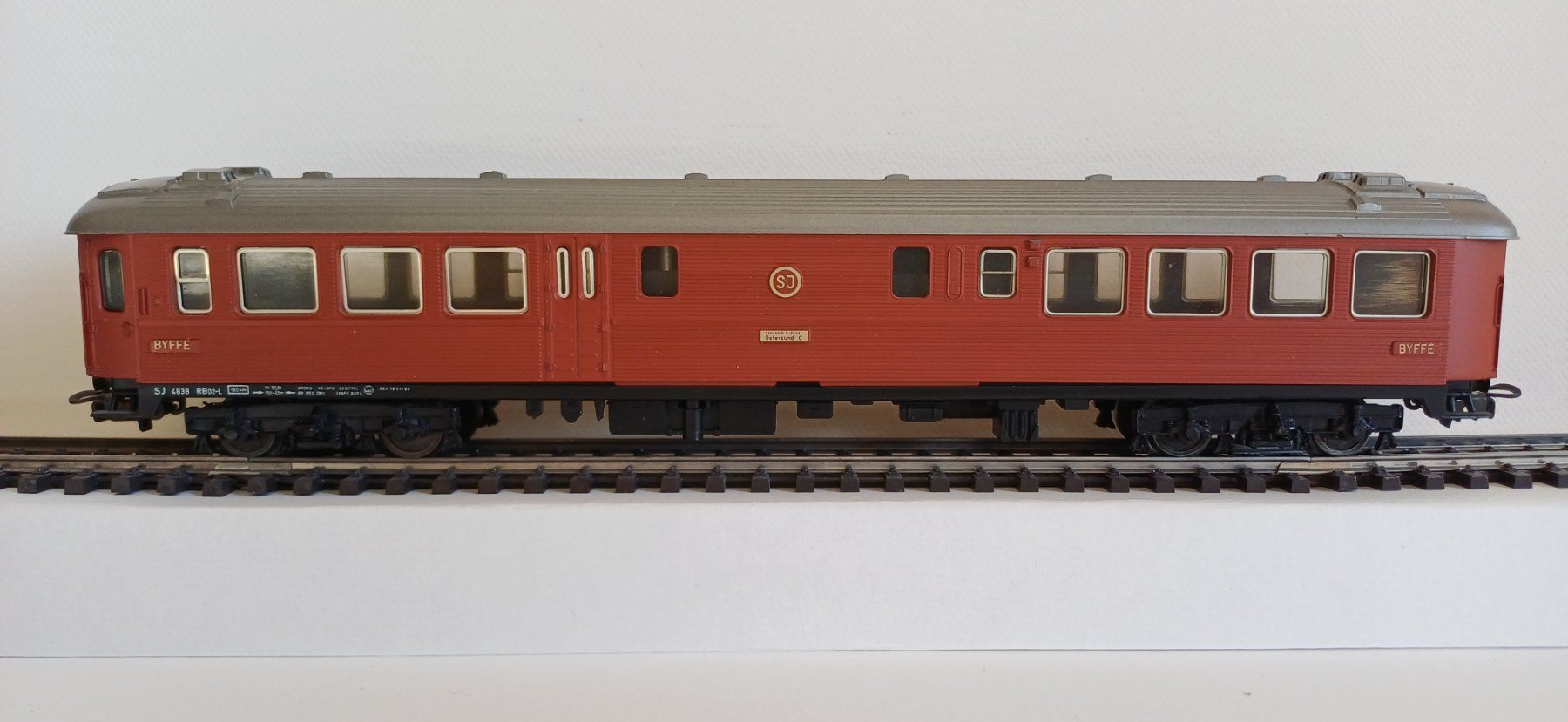 Märklin Modellini di ferrovie: Märklin 4073 Buffetwagen der SJ – Usato da Volketswil venduto da Vierklee 1