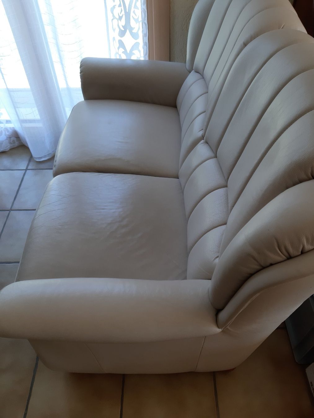 Sofas: Canapé – Gebraucht aus Aigle von Calcicole
