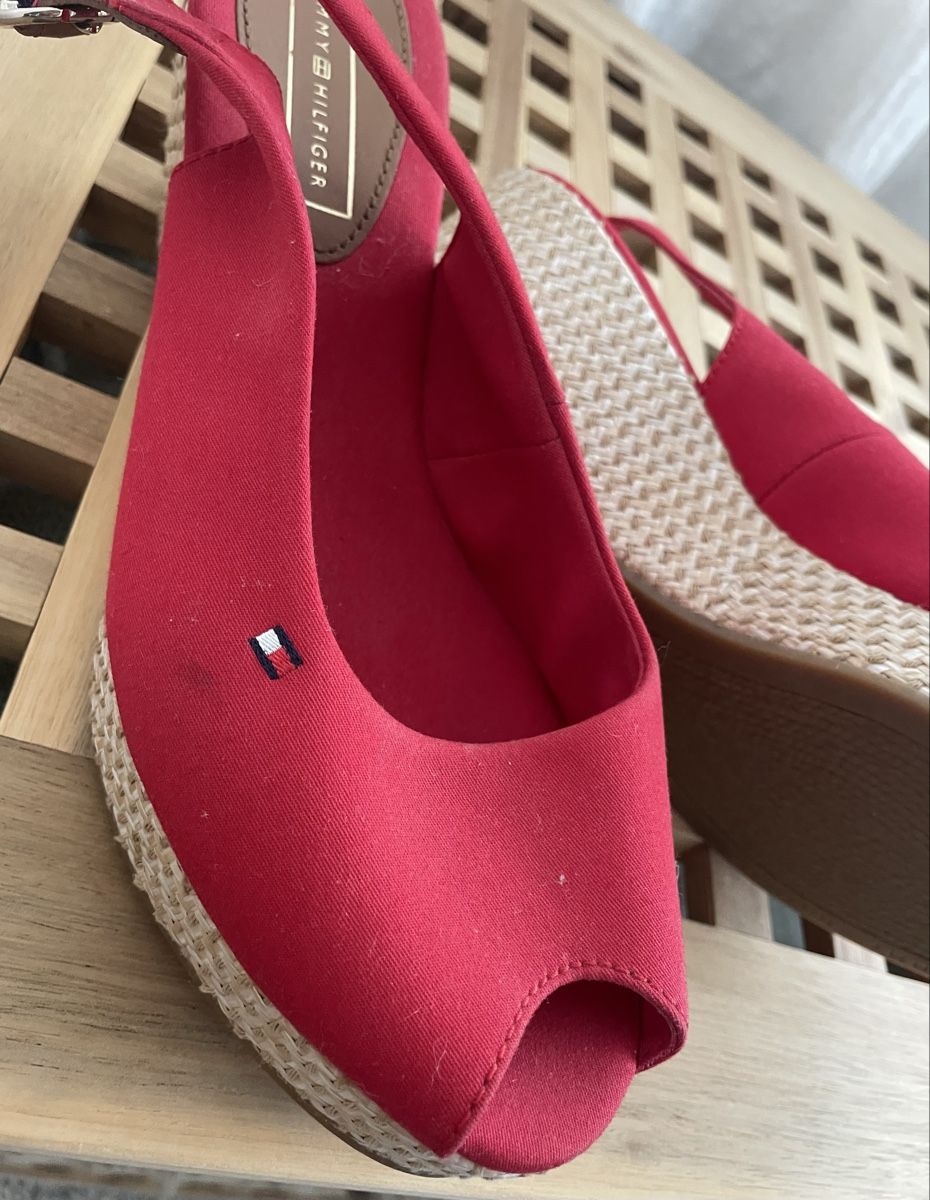 Tommy Hilfiger Damenschuhe: Tolle Espadrilles von Tommy Hilfiger – Neu (gemäss Beschreibung) aus Zürich von Caracol1998 1