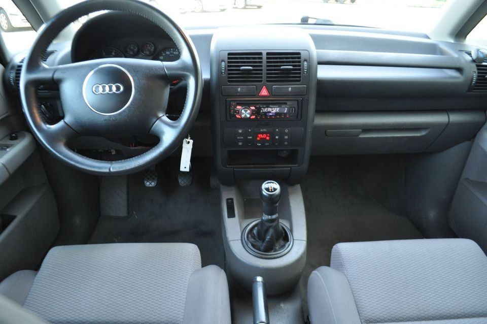 Audi Autos: Audi A2 1.4 – D'occasion à Bilten par ST_AG 4