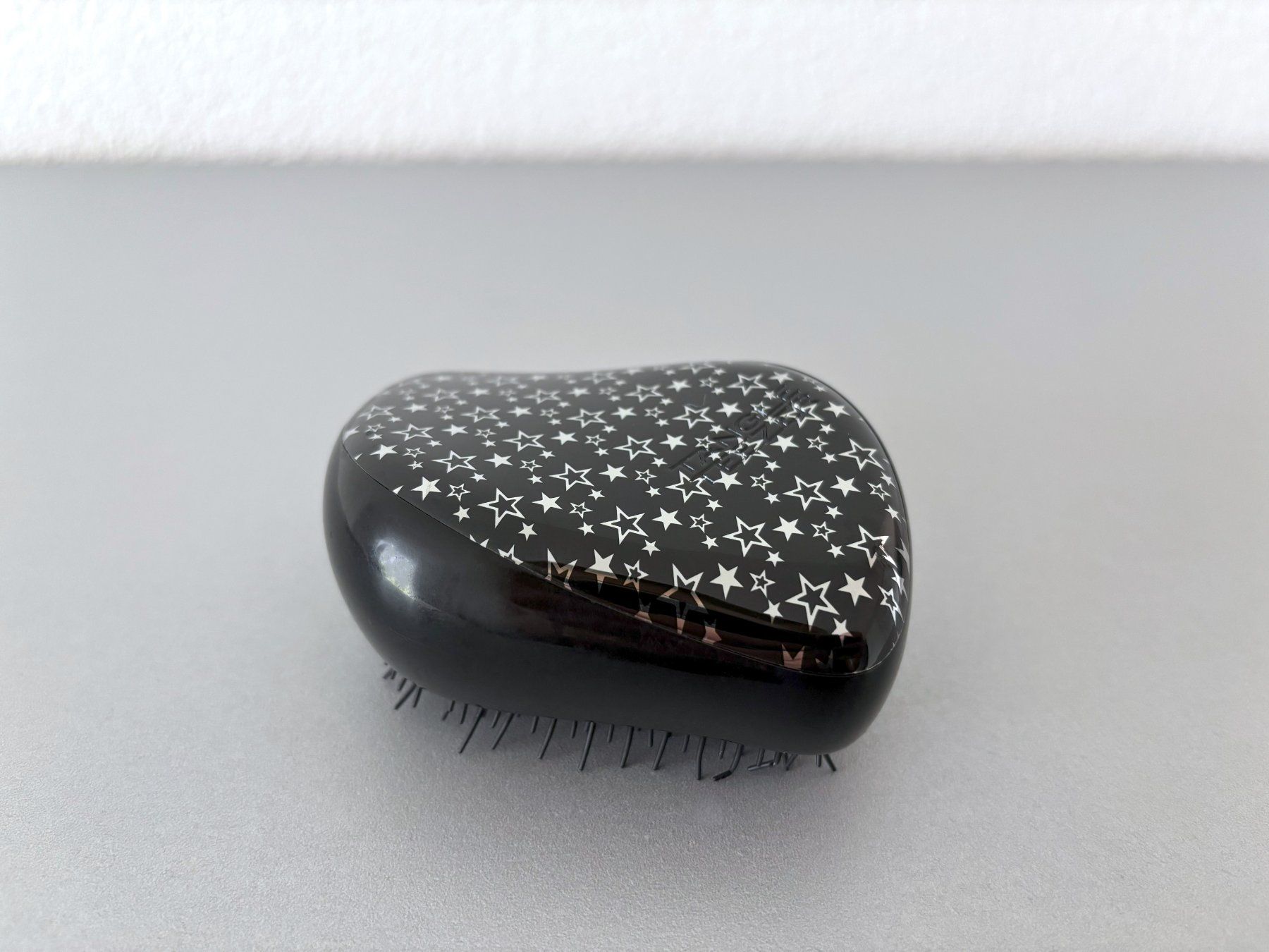 Altro per la cura dei capelli: Tangle Teezer Haarbürste Bürste Kamm Haarpflege – Usato da Holzhäusern ZG venduto da paula_w