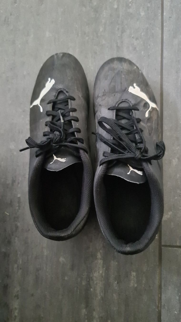 Puma Scarpe per ragazzi: Fussballschuhe gr. 40 – Usato da Rothenburg venduto da 123odermatt