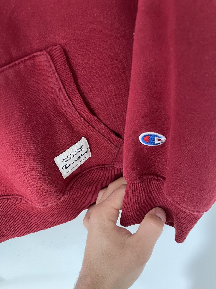 Champion Pullover & Sweatshirts: Champion Hoodie, rot, oryginal, warm pullover – Gebraucht aus Wetzikon ZH von Jan_wojt 4