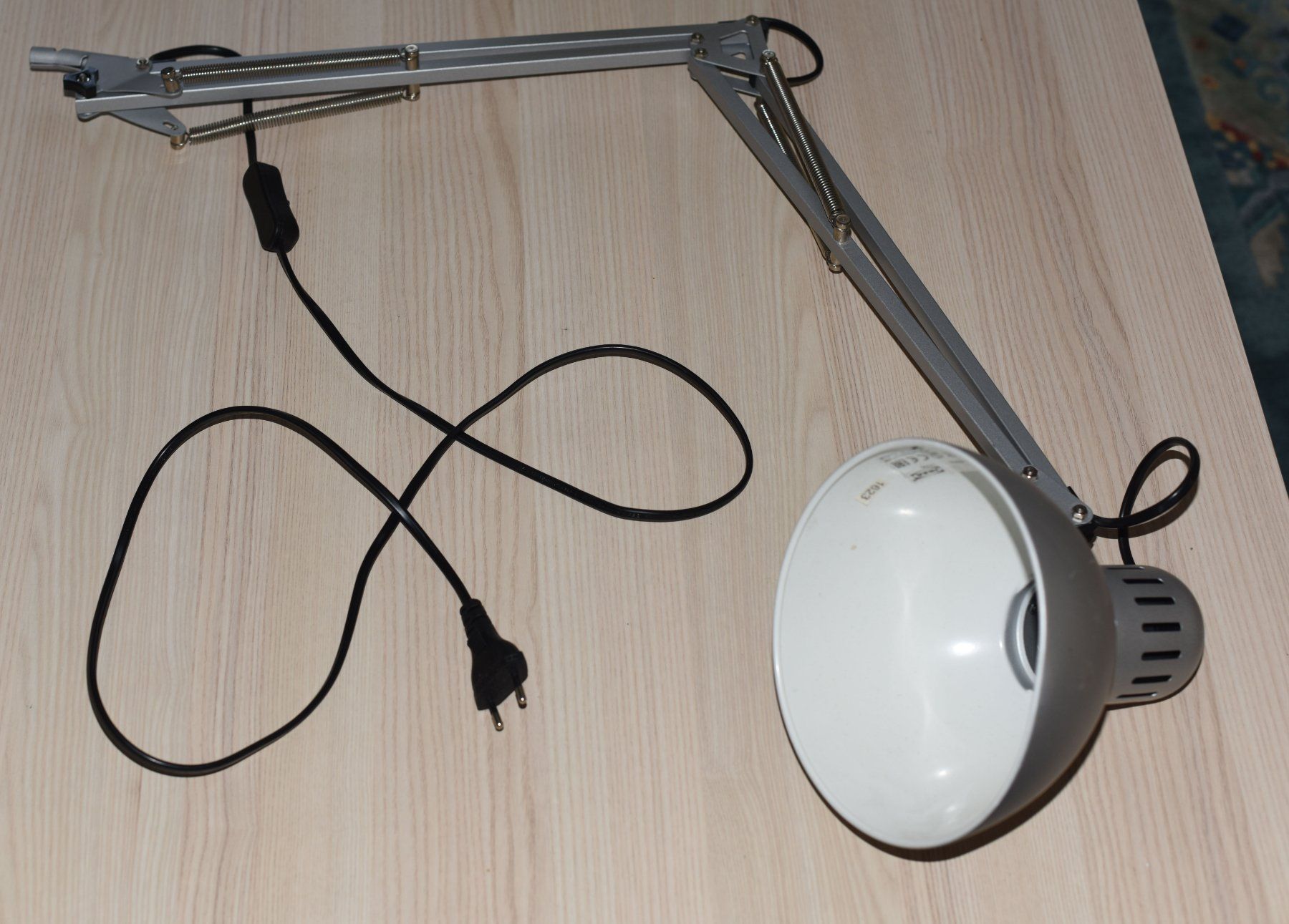 Ikea Lampen: Lampe de bureau Ikea – Gebraucht aus Fribourg von Ratelbus
