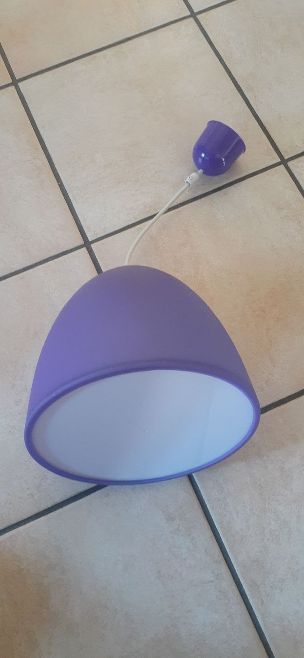 Lampade: Lampe suspension violet – Usato da Le Locle venduto da CHEGUA 1