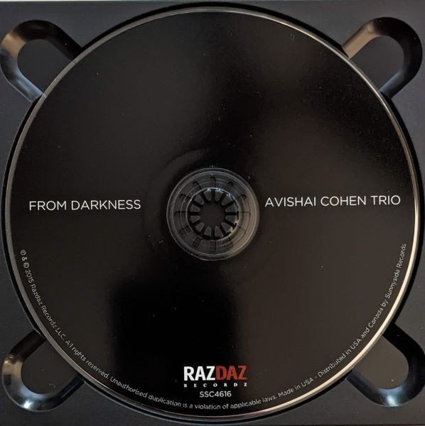 CD: Avishai Cohen, Nitai Hershkovits & Daniel Dor -From Darkness – Usato da Unterbäch venduto da fiqsa 2