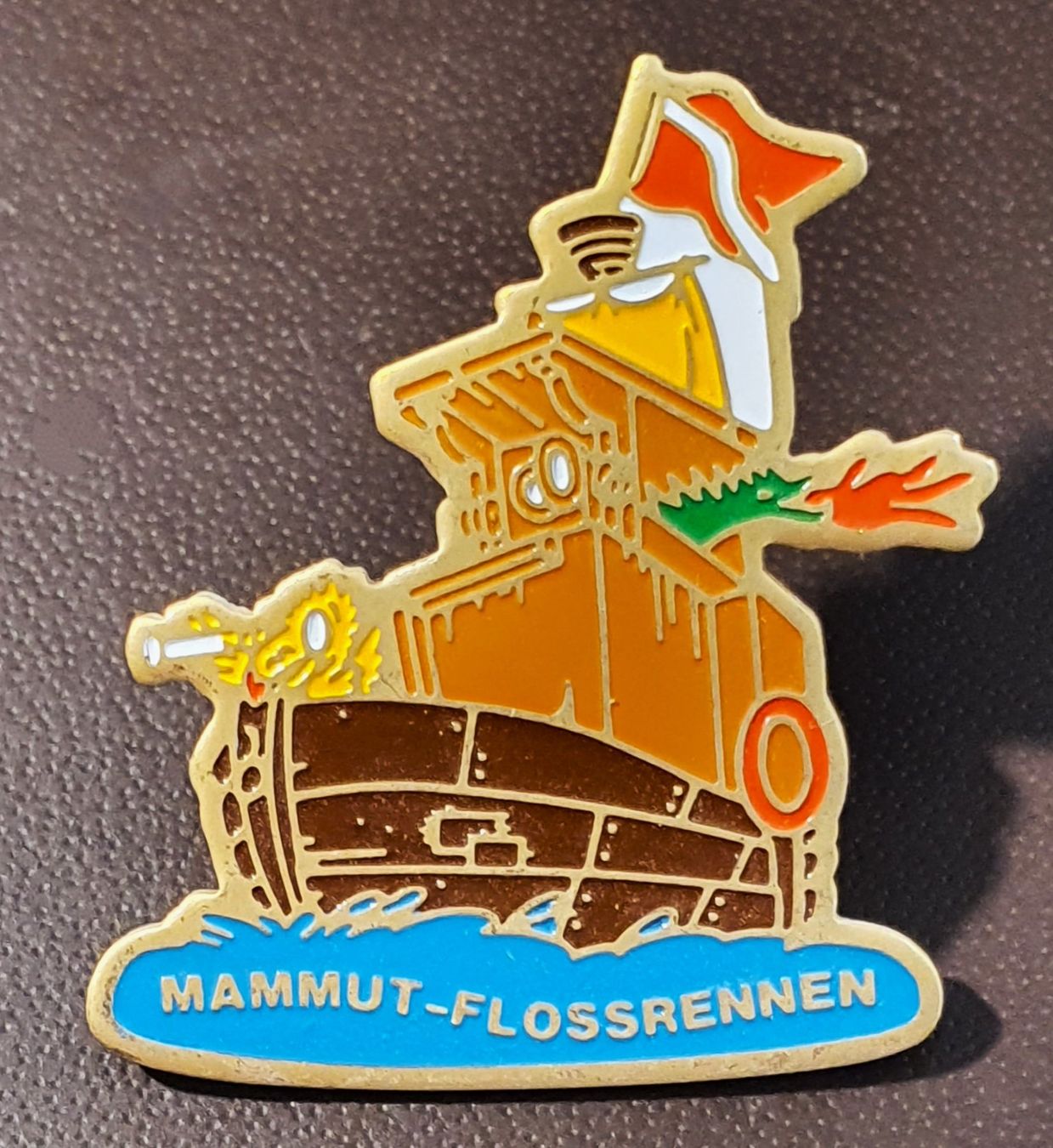 Placchette & Badge: T450 - Pin Schiff Mammut - Flossrennen – Usato da Reinach BL venduto da Boston-Verkauf