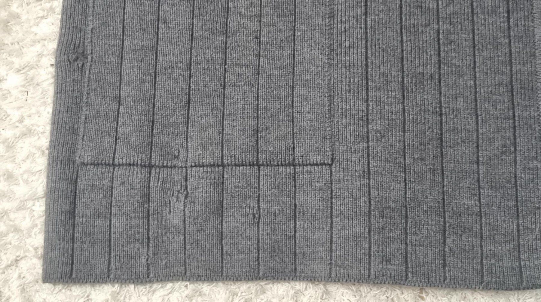 Givenchy Pulls & Sweat-shirts: Givenchy  Pullover / veste / Cardigan.40 – D'occasion à Collonges par Auganien 6