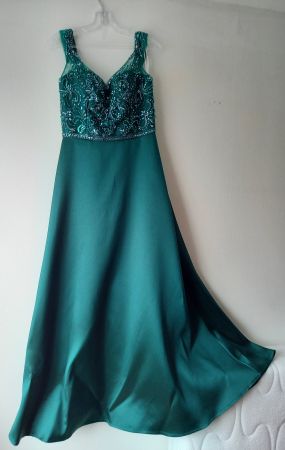 Langes Kleid