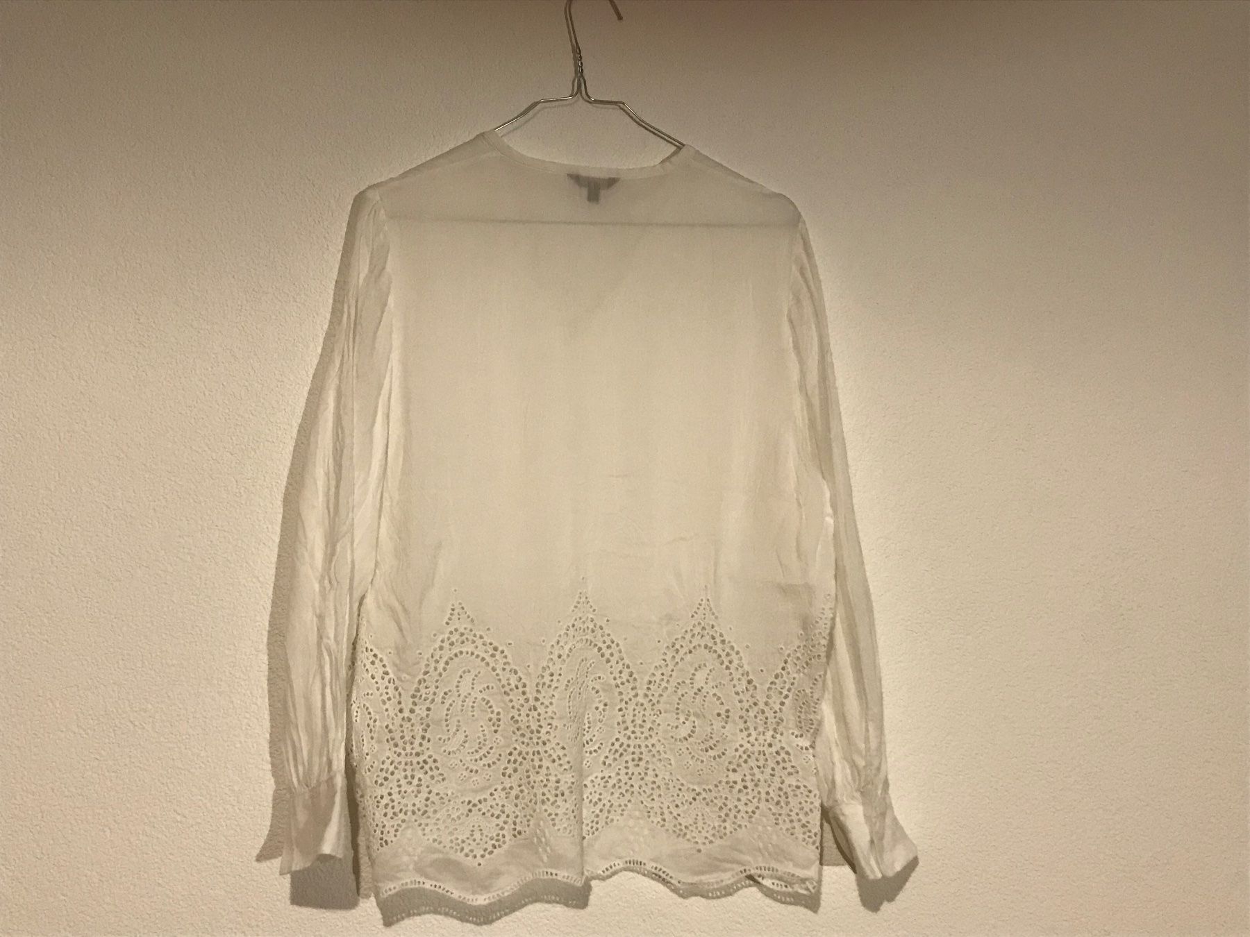 Massimo Dutti Camicette: Massimo Dutti Bluse weiss mit Verzierung Gr 34 – Usato da Wollerau venduto da bri_s9qv 2
