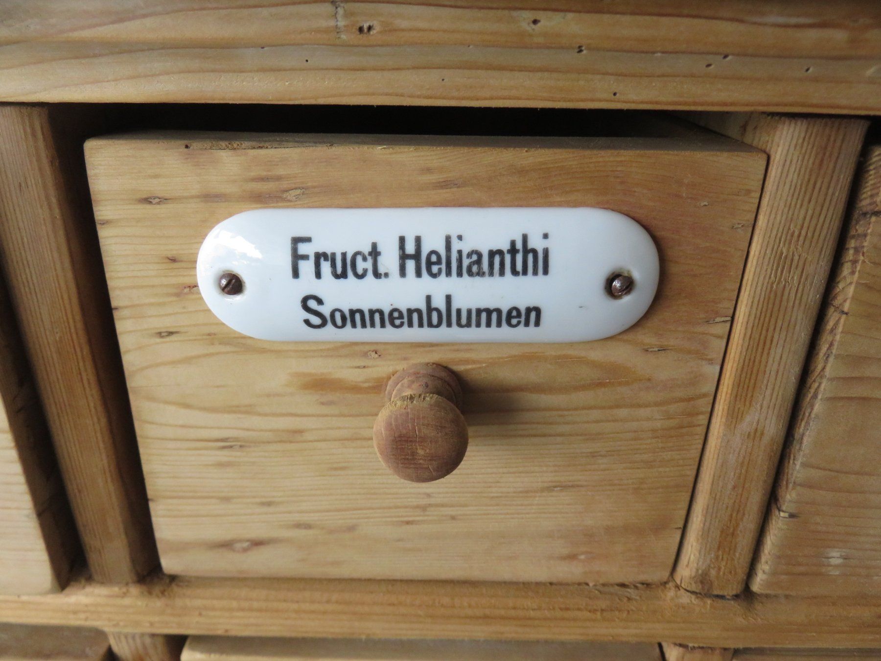 Cassettiere: antikes Apotheker -Schubladenmöbel – Usato da Ruswil venduto da Mfladibus 8