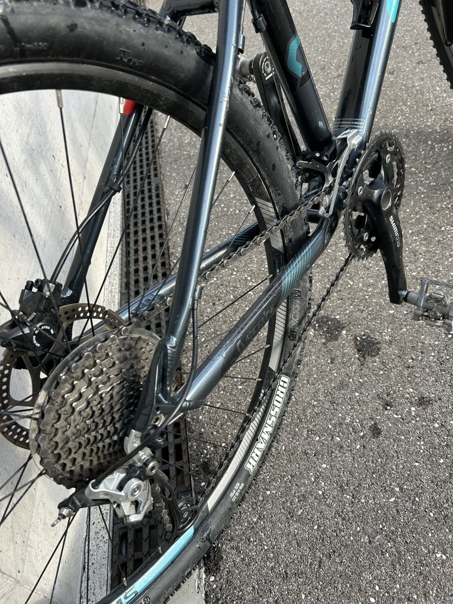 Scott Biciclette: Scott Contessa Scale 10, Grösse M – Usato da Herisau venduto da trainee0102 7