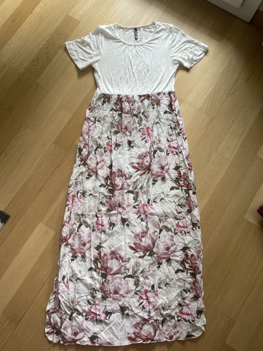 Vestiti: Chicorée Sommerkleid, Grösse XS, Blumenmuster – Usato da Rüfenacht BE venduto da Edinas_shop