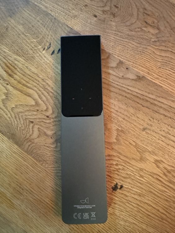 Remote 3 Unfolded Circle inkl. Dock 3 & Zubehör (Gebraucht) in ...