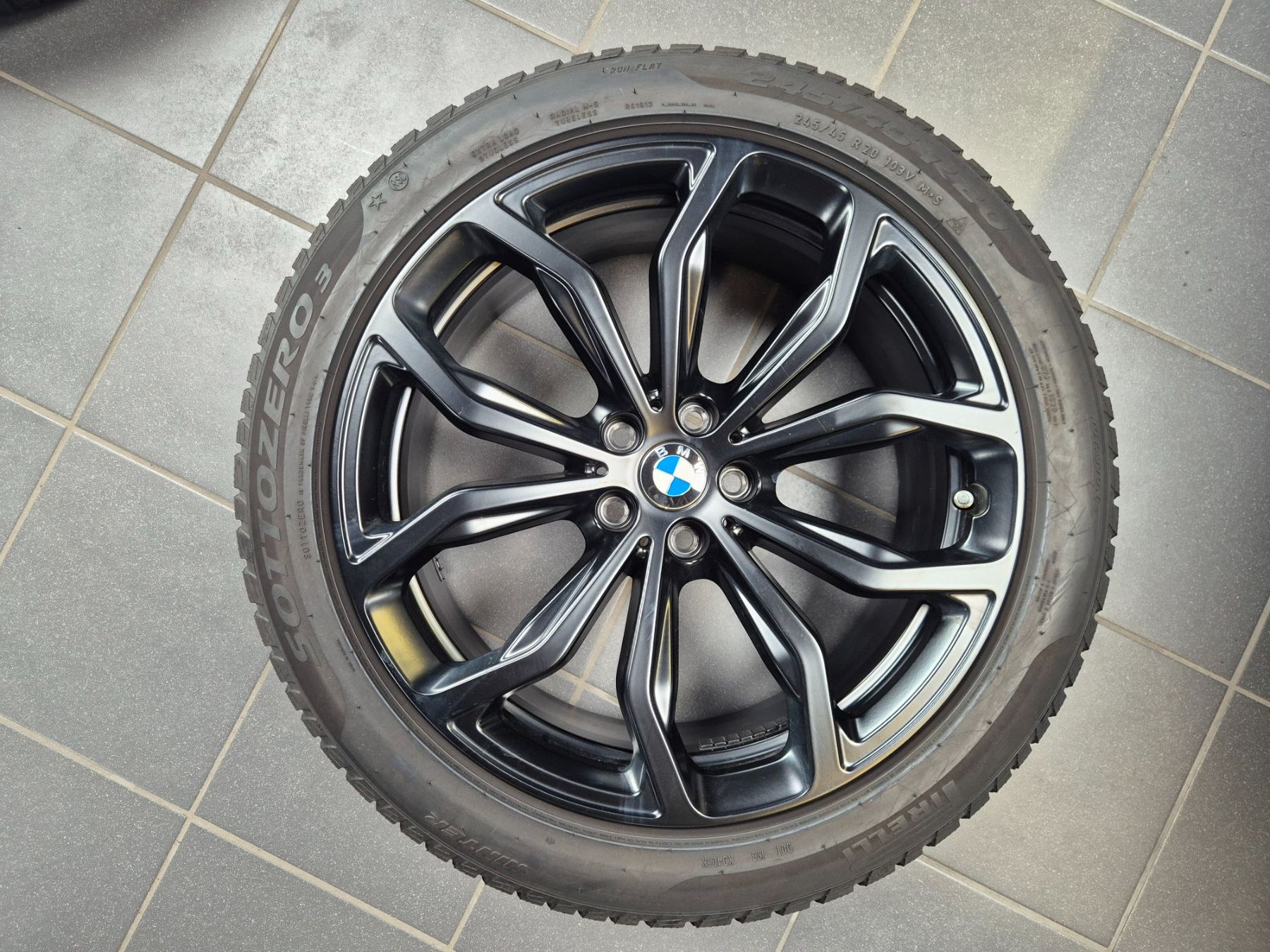 BMW Pneumatici & Ruote complete: Winterräder 20" BMW X3 M40i – Usato da Winterthur venduto da WEWi-Ersatzteile