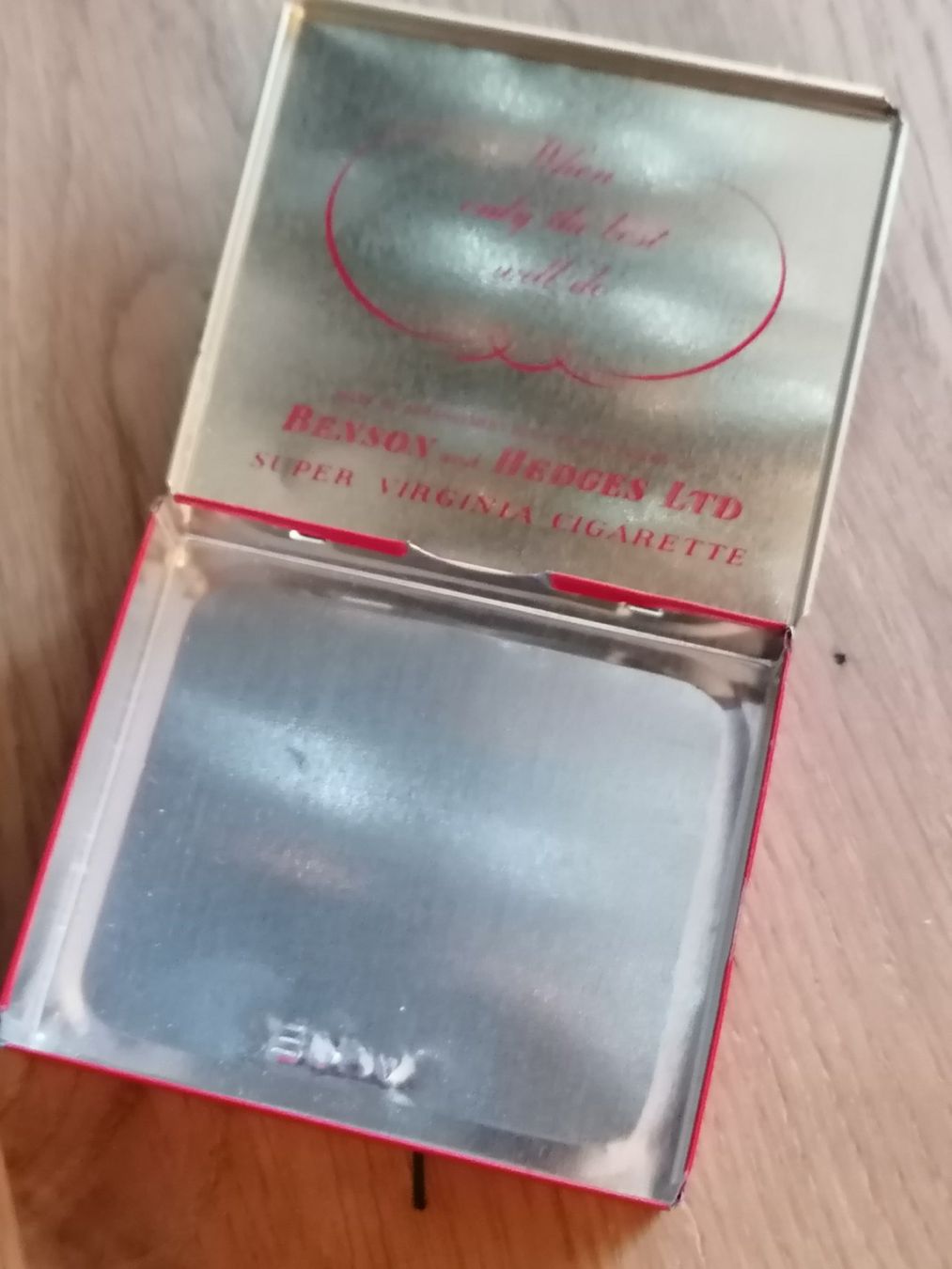 Autres tabacs: Benson and Hedges Zigaretten Blechdose – D'occasion à Basel par vintagecollector 2