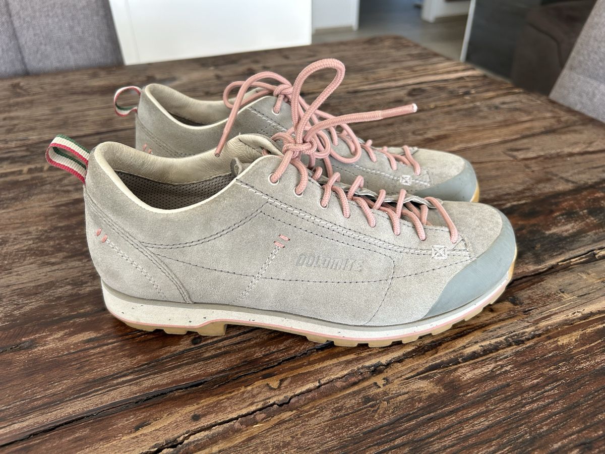 Dolomite Scarpe da donna: Dolomite Trekkingschuhe grau Vibram Sohle, Gr. 40 – Usato da Bachenbülach venduto da danielaa0102 1