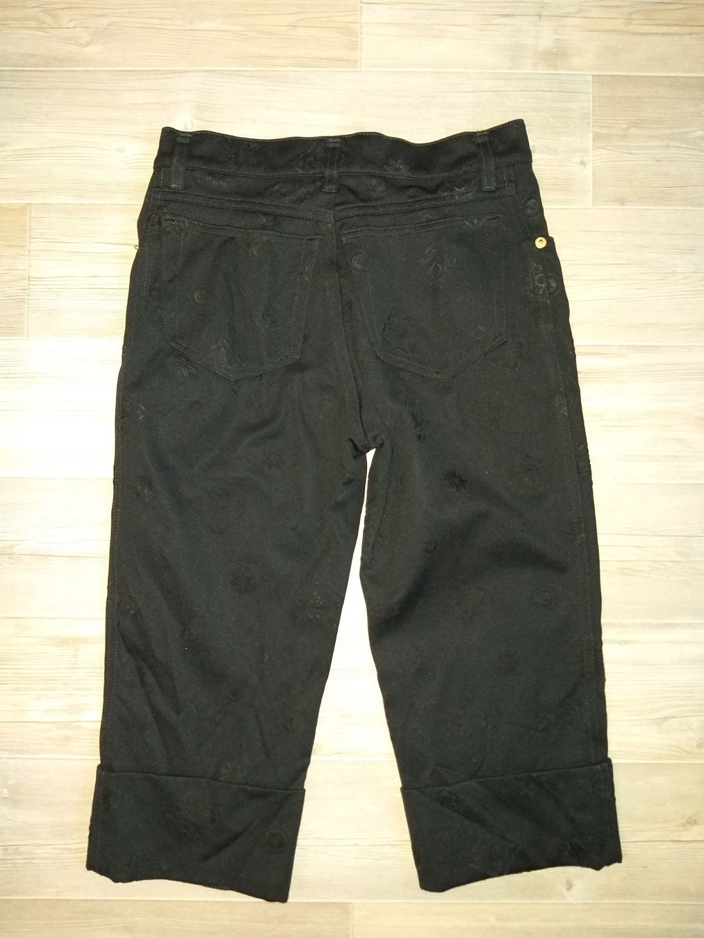 Roccobarocco Pantaloni: Pantacourt ROCCOBAROCCO    Taille / Grosse W30 – Usato da Cossonay-ville venduto da Super-Price-Quality 4