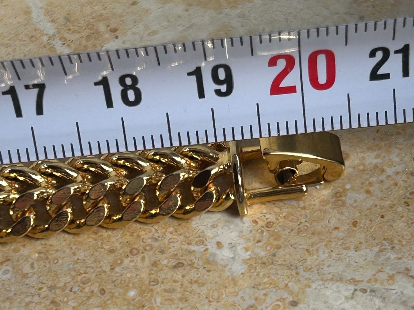 Bracciali & Braccialetti: Goldfarbenes Armband, Modeschmuck, neuwertig – Usato da Laufen venduto da belleskulptur 5