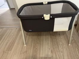 Cododo Chicco pliable et compact pour le voyage avec 3 draps