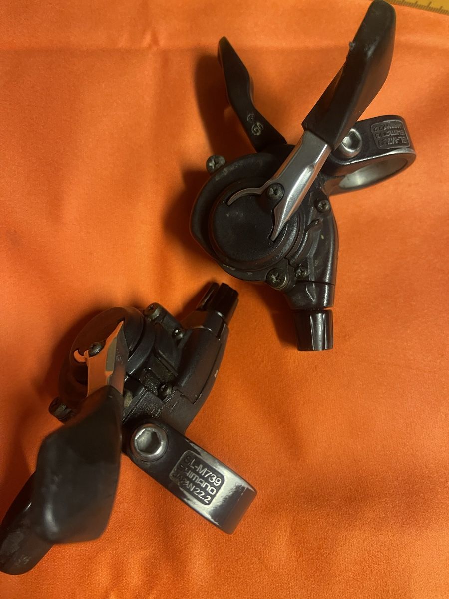 Shimano Pezzi di ricambio: Schalthebel Schimano Deore XT SL-M739 – Usato da Giubiasco venduto da bulag 3