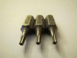 3 HAZET TORX BIT MIT LOCH T7