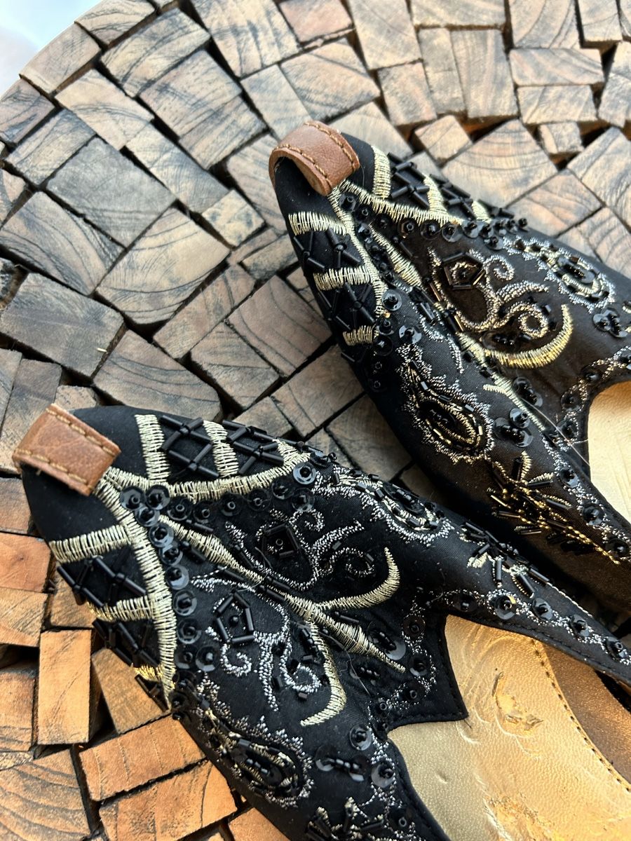 Scarpe da donna: Schöne Pantoletten von Rotai – Nuovo (secondo la descrizione) da Adliswil venduto da RicPro 2