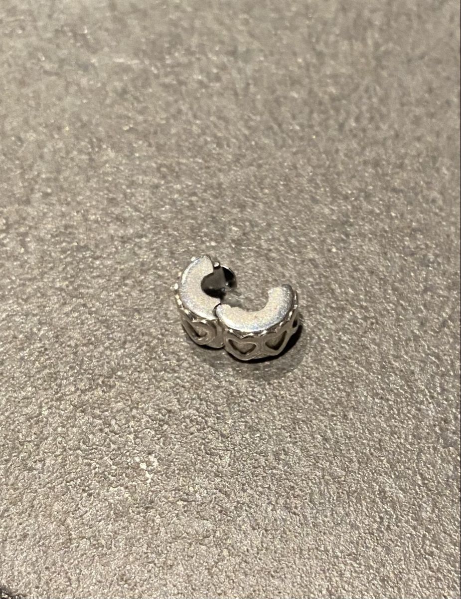Pandora Pendentifs: Pandora Clip Charm – D'occasion à Muri AG par sonneblueme10 1