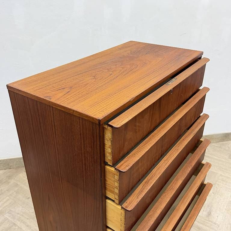 Cassettiere: Mid Century danish teak Chest – Usato da basel venduto da vintory.ch 5