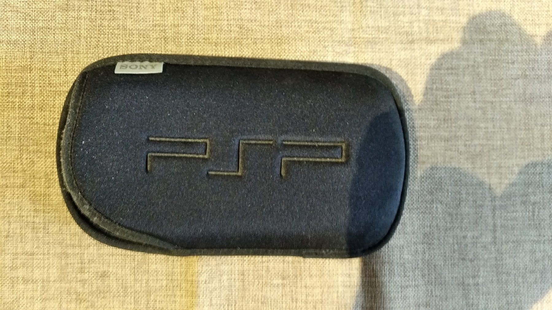 Sony Consoles: Console PSP, jeux et accessoires. – D'occasion à Aigle par Guy-de-Gisbourne 2