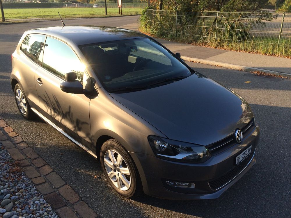 neuwertiger Fahrschulwagen VW Polo 1.2 TSI mit wenig Km