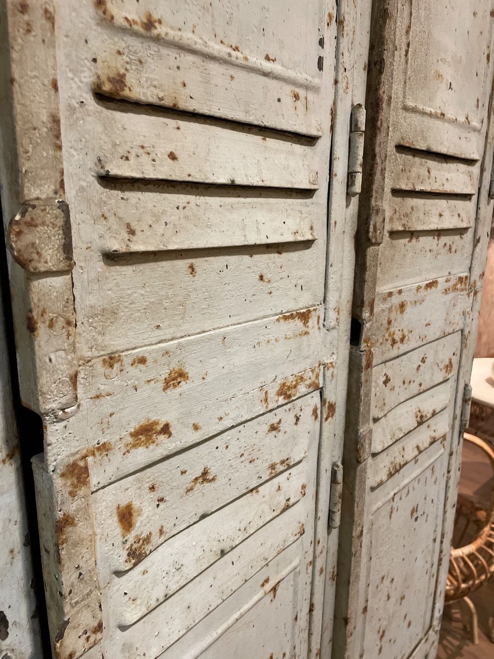 Schränke: Spind antiker Metallschrank Schliessfächer Schrank – Gebraucht aus Sirnach von dasrosahaus 9