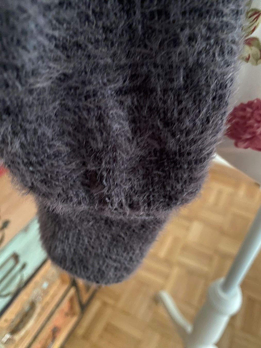 Hollister Maglioni & Felpe: Kurzer neuer Pullover Hollister dunkelgrau Gr S – Nuovo (secondo la descrizione) da Schönenberg ZH venduto da Pfupfli1 2