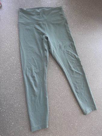 Lululemon olive leggings size M